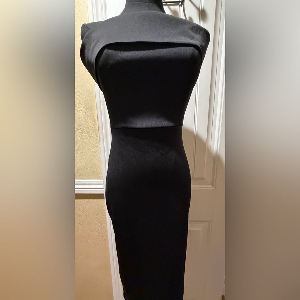 Thalia Sodi Black Backless Dress